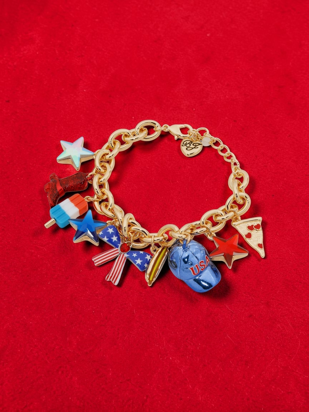 NEW Betsey Johnson USA Gold Plated Americana Patriotic Charm Bracelet 8 Inch NWT